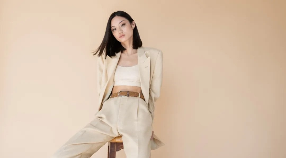 Beige adalah warna yang cocok untuk kulit kuning langsat