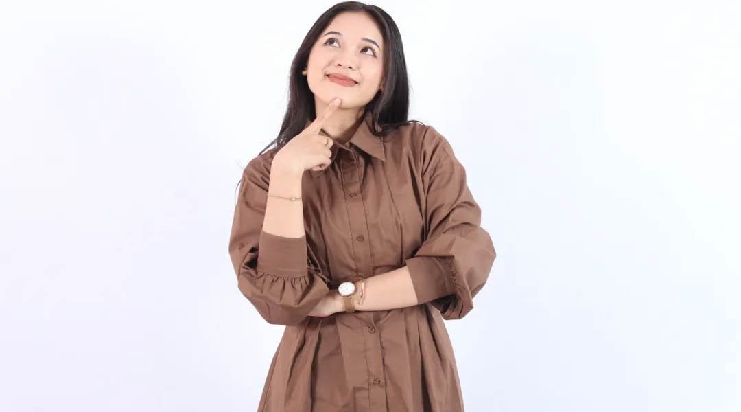 cokelat adalah warna yang cocok untuk kulit kuning langsat