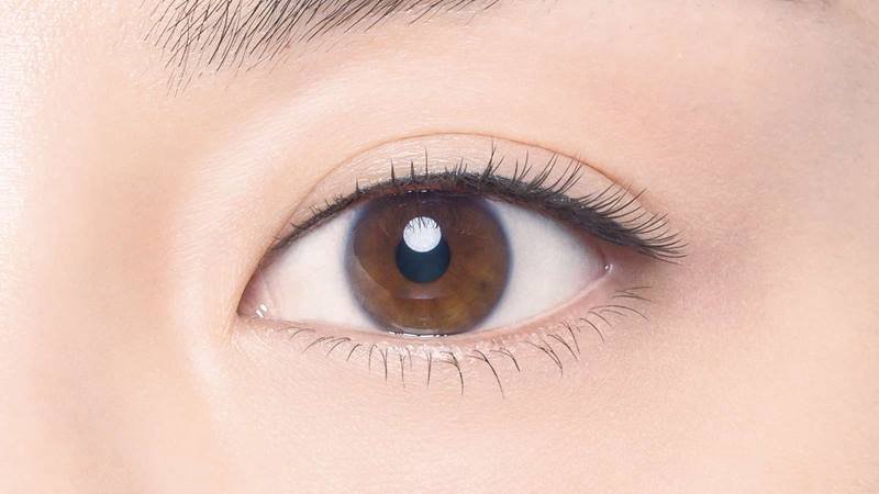 Hypercurl Mascara Before Look