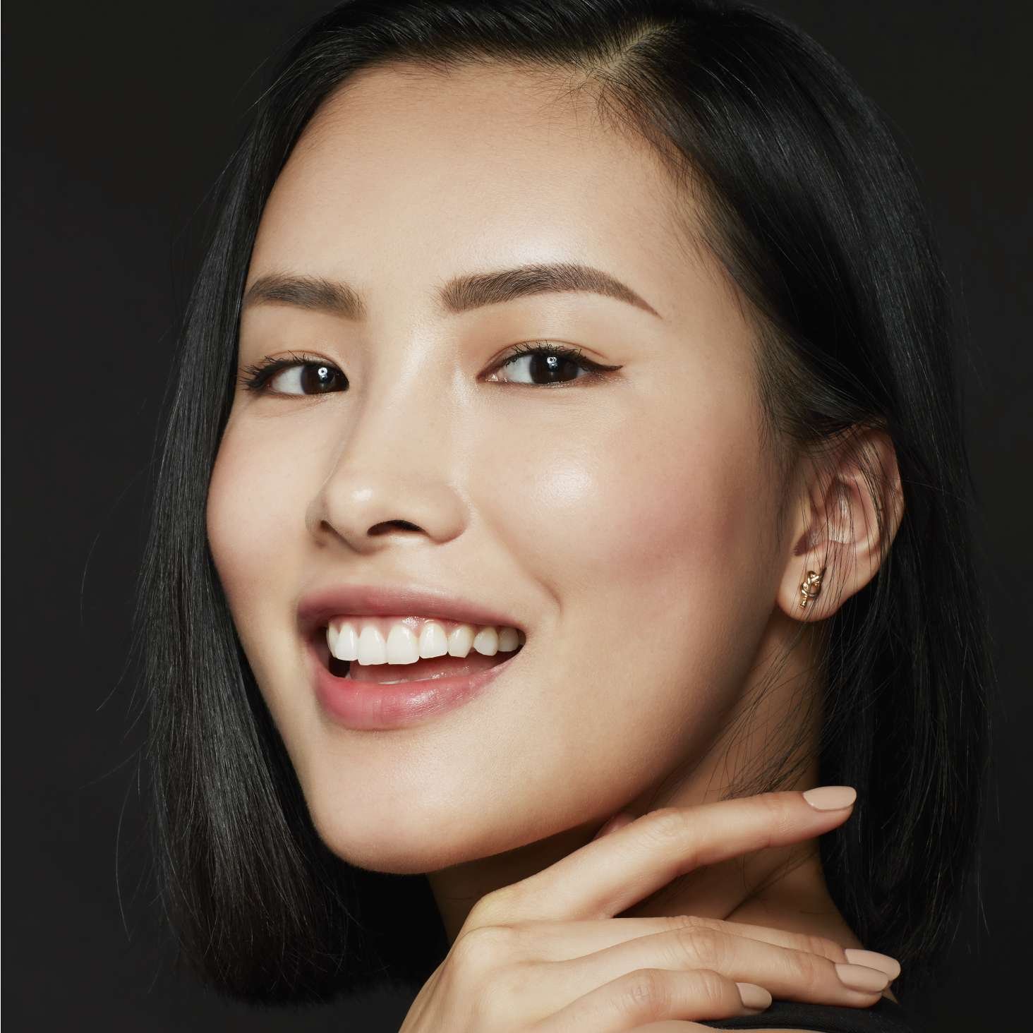 Vitamin B Complex untuk Apa Ada di Sky High Eyelash Boosting Serum?