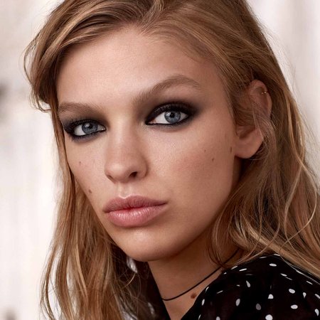 5 Cara Menghilangkan Kerutan di Bawah Mata Secara Alami