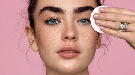 5 Penyebab Bulu Mata Rontok Serta Rekomendasi Cara Mengatasinya