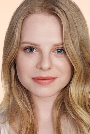 Apa Itu Vlogger dan Bagaimana Cara Menjadi Beauty Vlogger?