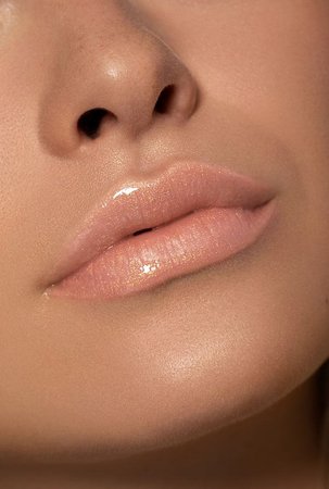 Pelembab Bibir yang Bagus