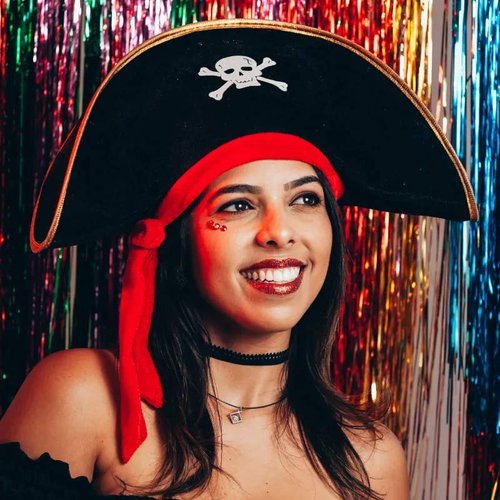 makeup halloween pirate