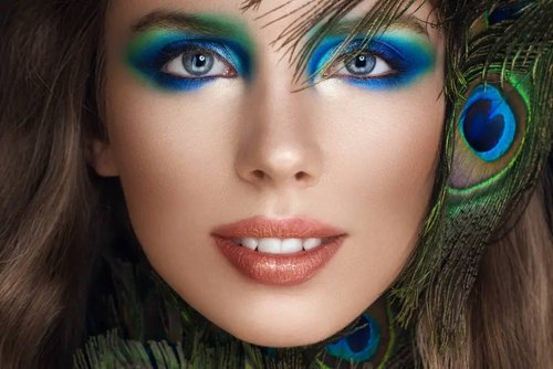 makeup karakter burung merak