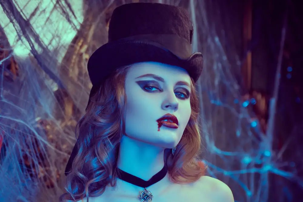 makeup karakter vampire