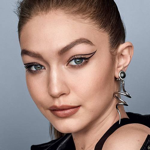 225 REKOMENDASI EYELINER UNTUK REMAJA DAN TIPS MENGGUNAKANNYA