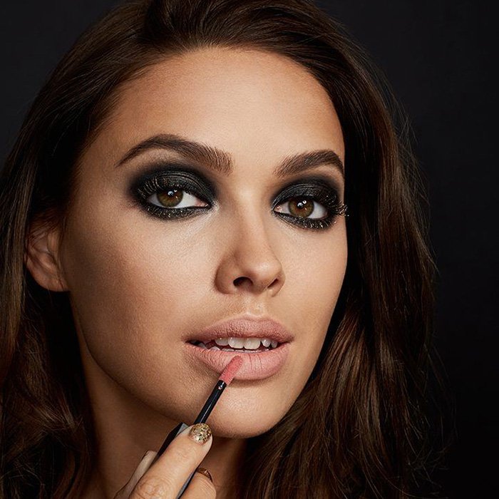 10 Manfaat Lip Serum dan Tips Memilihnya