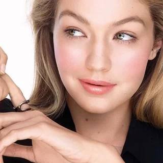 1841 Tips Make Up Pemula  Persiapkan Wajah Terlebih Dahulu