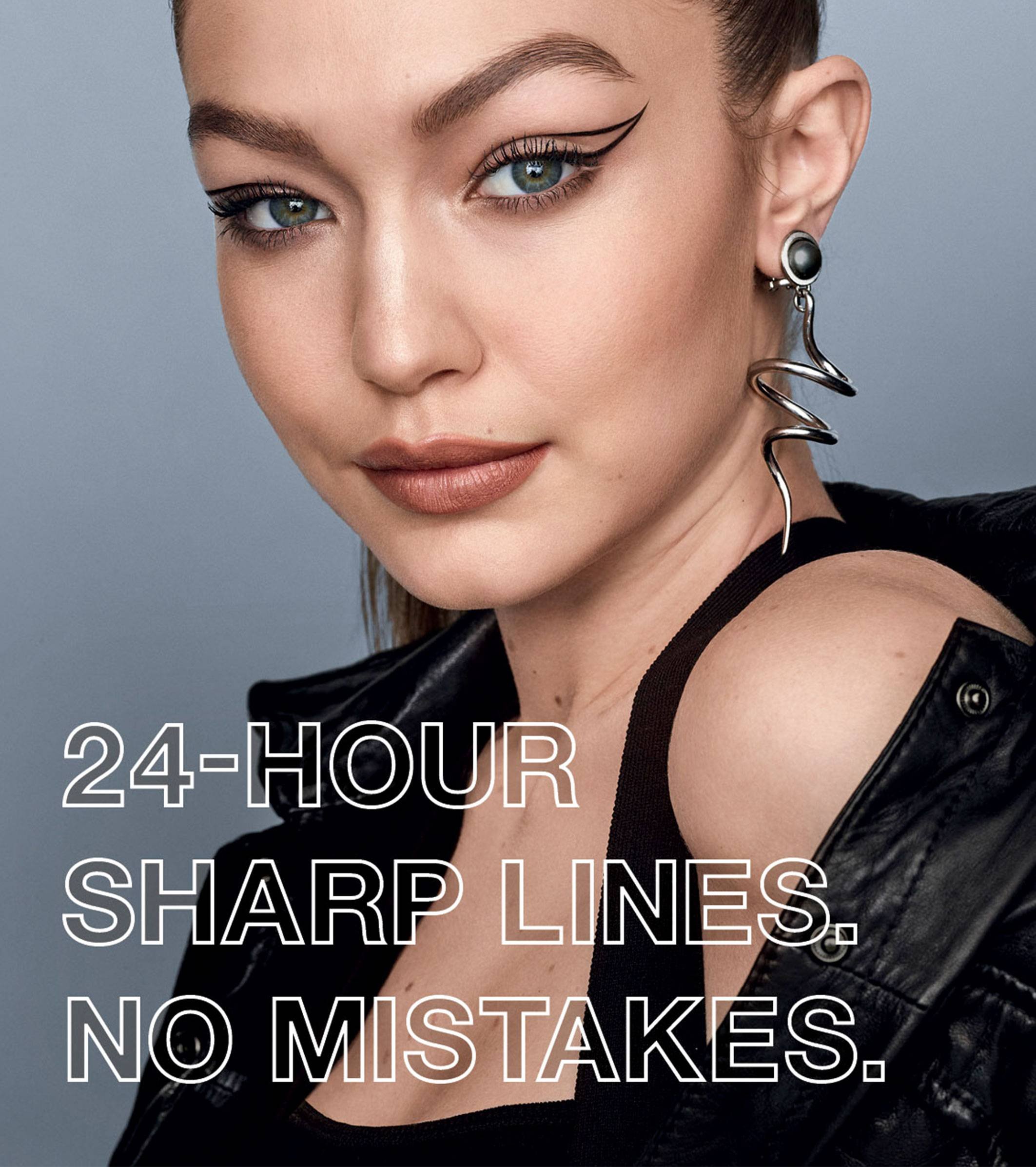 TRIK MAKEUP SIMPLE UNTUK MEMAKAI EYELINER AGAR MATA TERLIHAT BESAR