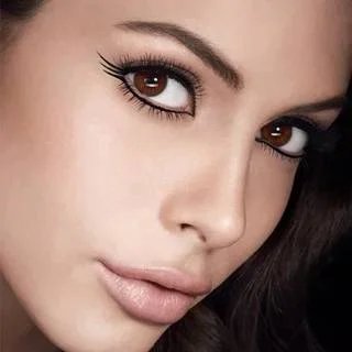EYELINER YANG BAGUS DAN TAHAN LAMA UNTUK ACARA PESTA